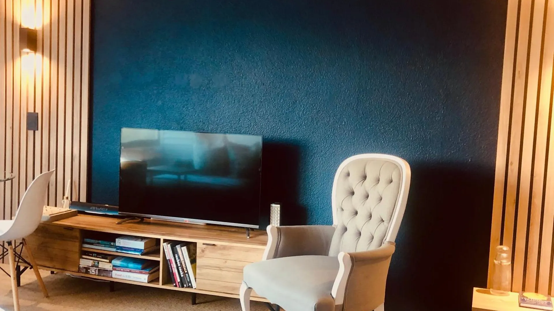 Apartment Studio Blue In Mouille Point Cape Town South Africa