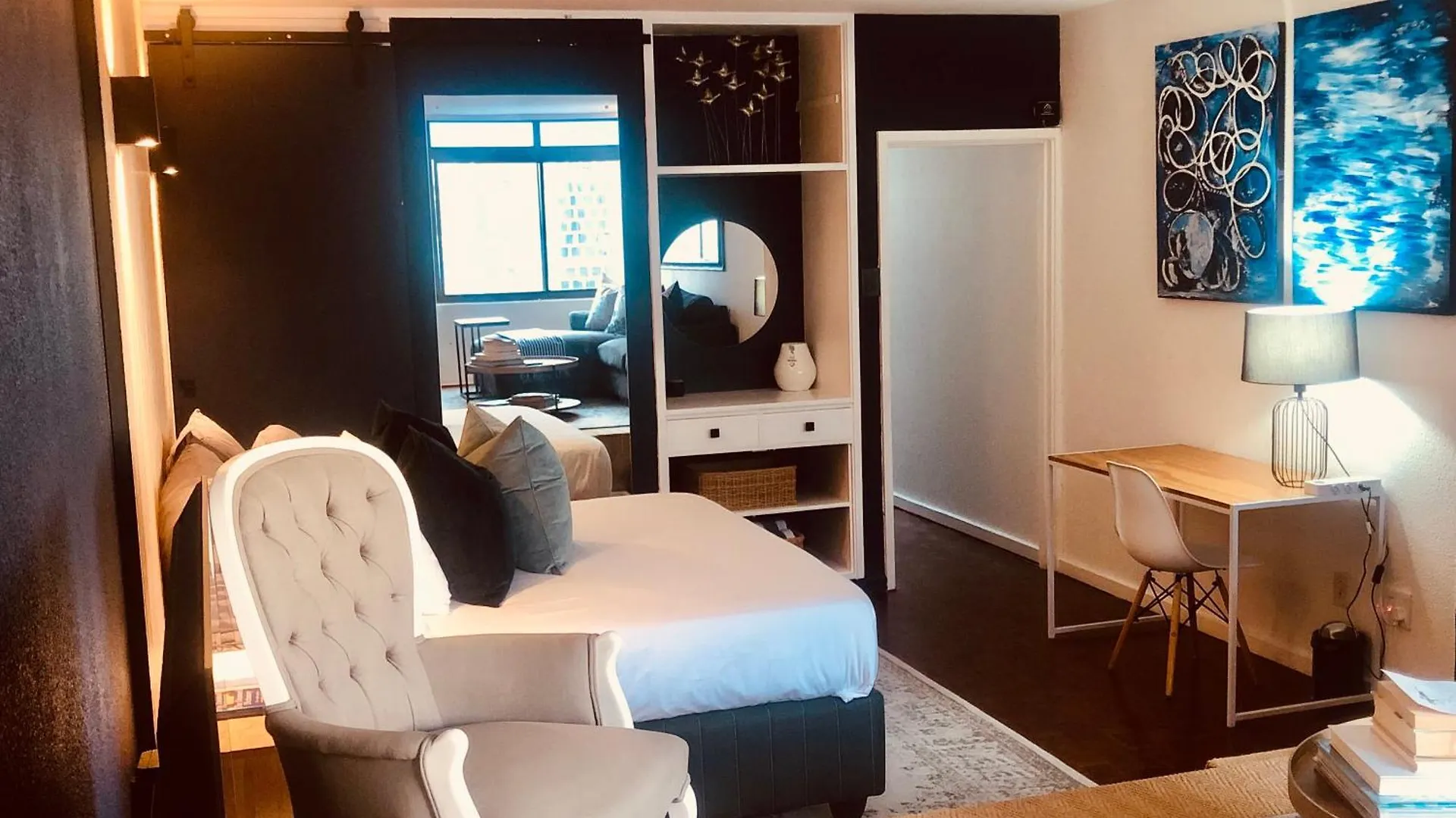 Studio Blue In Mouille Point Cape Town Güney Afrika