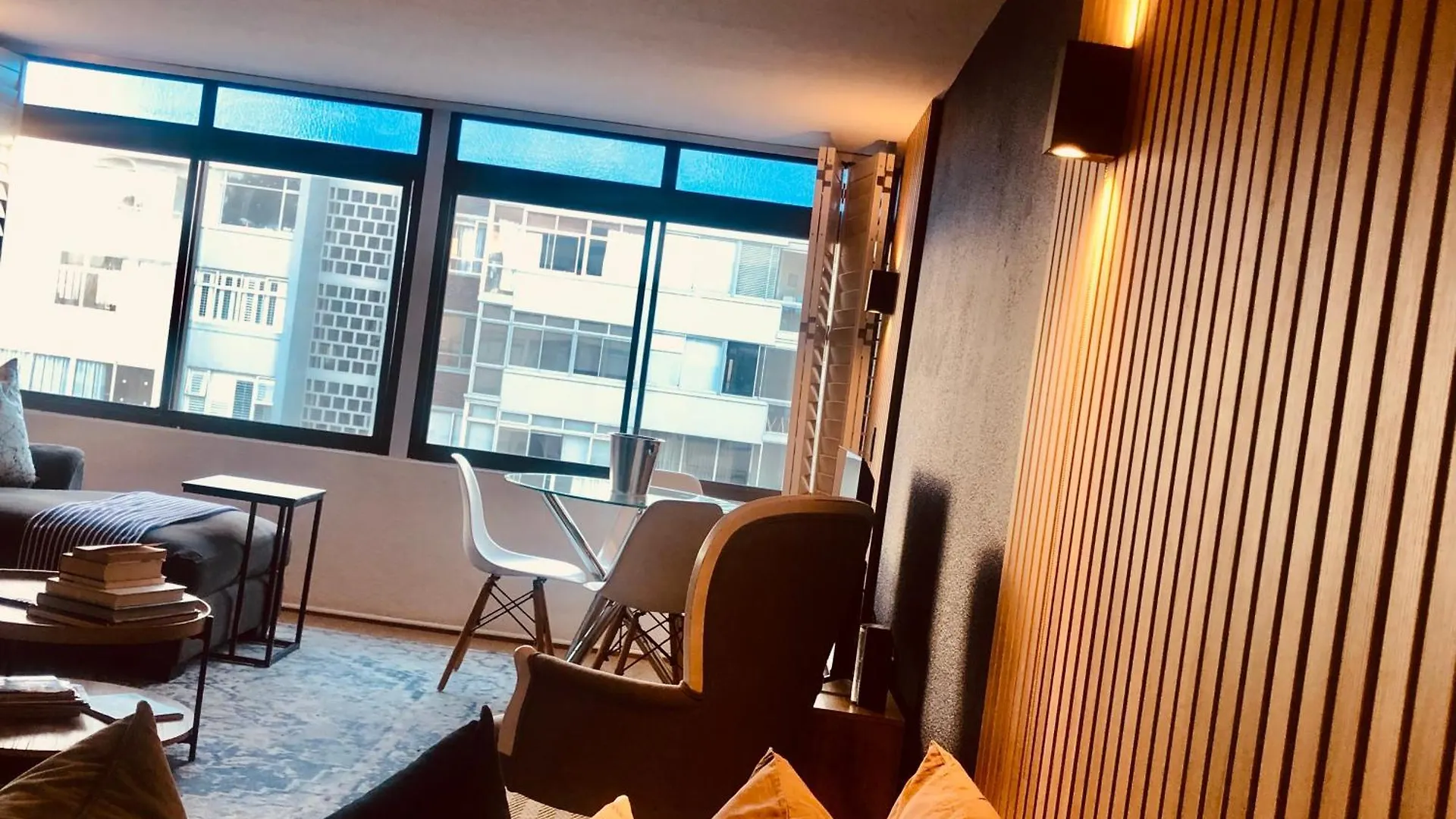Studio Blue In Mouille Point Cape Town Güney Afrika